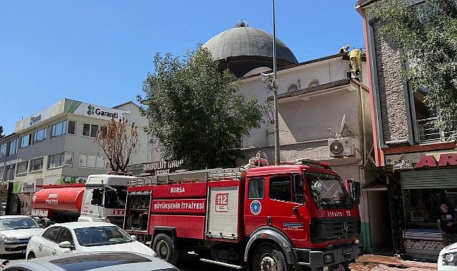 Camide korkutan yangın