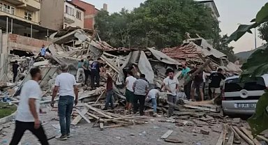 Depremde yıkılan binanın kolonlarının kesildiği iddia edildi
