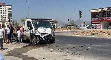 Düğüne giderken kaza yaptılar: 3 ölü, 2 yaralı