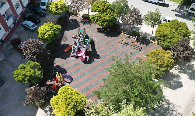 İnegöl’de çocuk parkları daha güvenli