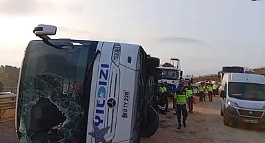 Kuzey Marmara Otoyolu'nda yolcu otobüsü devrildi: 3 kişi öldü, 20 yaralı var