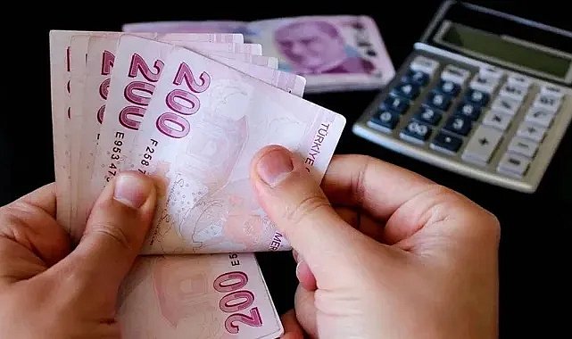 Memur ve memur emeklisine hükümetin zam teklifi belli oldu