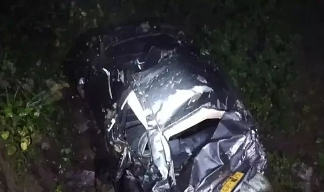 Otomobil uçuruma yuvarlandı, bir aile yok oldu