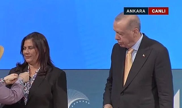 Özlem Çerçioğlu, AK Parti’de! CHP’den istifa etmişti!