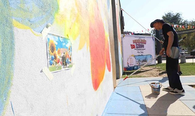 Renklerin izinde duvar resimleri festivali başladı