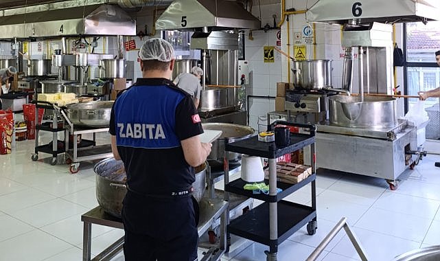 Zabıtadan pastane, tatlıcı ve dondurmacılara denetim