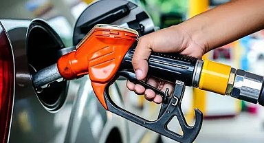 Benzine zam bekleniyor!