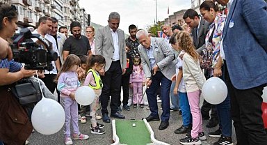 Haydi çocuklar, Heykel’de buluşuyoruz