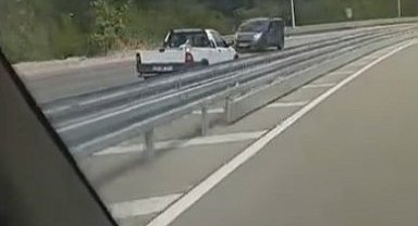 Kilometrelerce yolu ters şeritten gitti