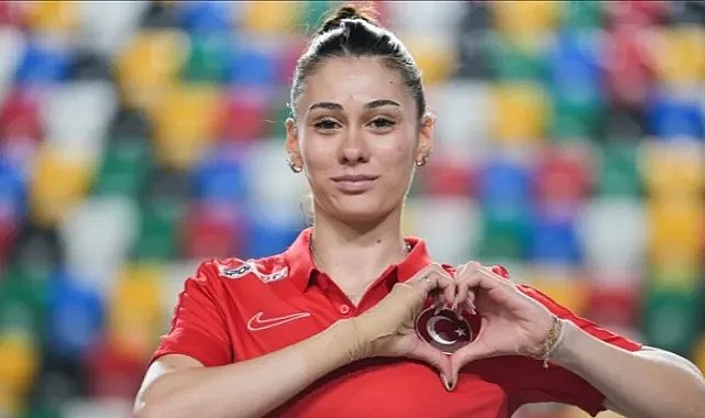 Milli para atlet Aysel Önder rekorla dünya şampiyonu