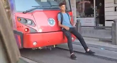 Tramvayla tehlikeli oyun