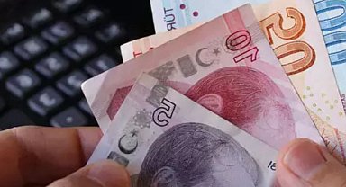 ARALIK 2025 EMEKLİ PROMOSYONU REKABETİ: Hangi Banka Ne Kadar Veriyor?