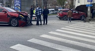  Bursa'da Feci Zincirleme Kaza: 5 Kişi Yaralandı!