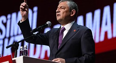  CHP Yönetiminde Yapısal Reform: Özgür Özel'in A Takımıyla Verdiği 3 Kritik Mesaj