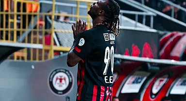 Çorum FK, Pendikspor'u 2-0 Mağlup Etti ve Üst Sıralara Tırmandı