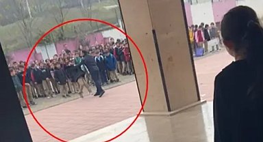 OKULDA ŞİDDET SKANDALI! Bursa'da Okul Müdürü Öğrenciye Yaptığı Hareketle İnfial Yarattı