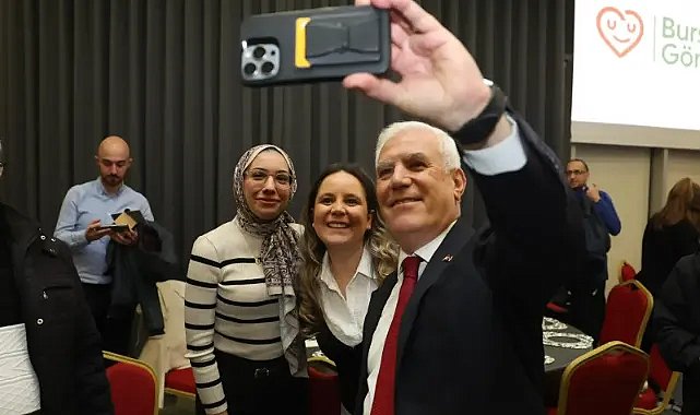 Başkan Bozbey, Bursa gönüllüleri ile bir araya geldi