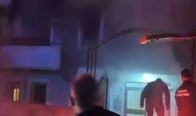 Bursa’da apartman dairesi alev alev yandı