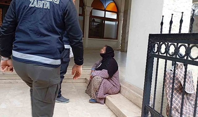 Bursa'da dilencilere maneviyat operasyonu