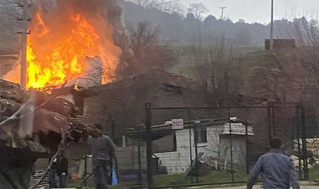 Bursa’da kahreden yangın! Yaşlı çift hayatını kaybetti