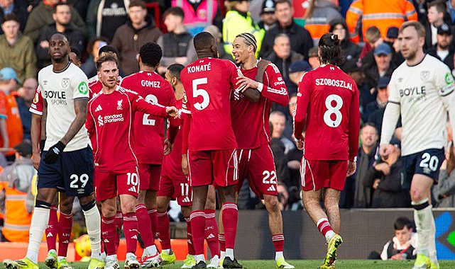 Galatasaray'ın rakibi Liverpool, West Ham'ı darmadağın etti!