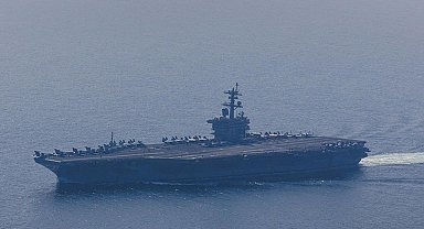 ABD uçak gemisine saldırı! İran duyurdu: