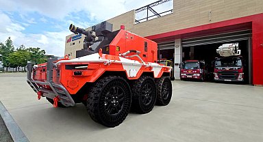 Alevlerin içine önce o girecek: Hyundai’den insansız yangın söndürme robotu