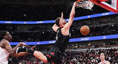 Alperen Şengün'ün nefis performansı yeterli olmadı