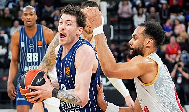 Anadolu Efes, Monaco'ya evinde kaybetti!