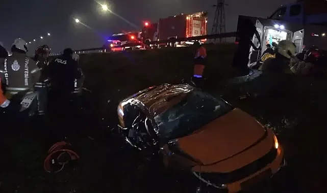 Bayramın ilk günü yürek yakan kaza! Taksi su kanalına uçtu: 3 ölü