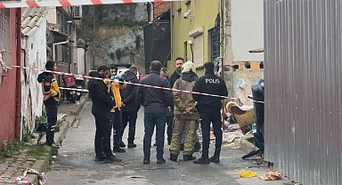 Beyoğlu'nda kahreden haber! 2 yaşındaki bebek alevlerin arasında kaldı
