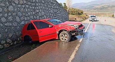 Bilecik’te trafik kazası: 2 yaralı