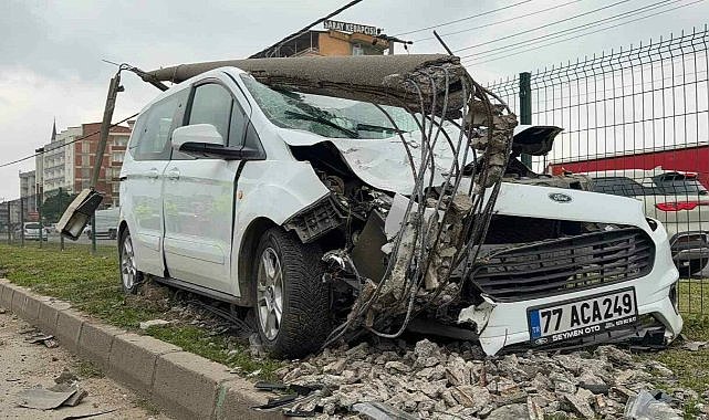 Bursa’da bayram öncesi feci kaza! 2 kişi yaralandı!