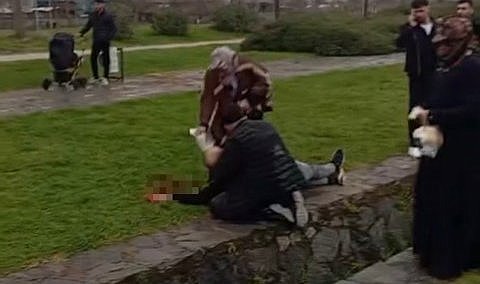 Bursa’da bıçaklı kavga! Boğazı kesilen kişi hayatını kaybetti