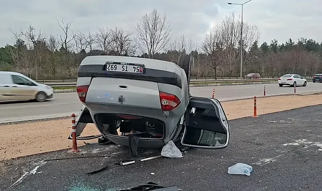 Bursa'da kontrolden çıkan otomobil takla attı