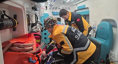 Bursa'da minibüs yaşlı kadına çarptı