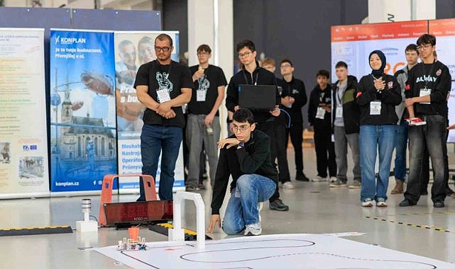 Bursa Erkek Lisesi Türkiye’nin gururu oldu