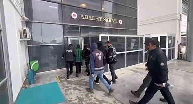 Defne’de bahis oynayanlara suçüstü; 4 gözaltı