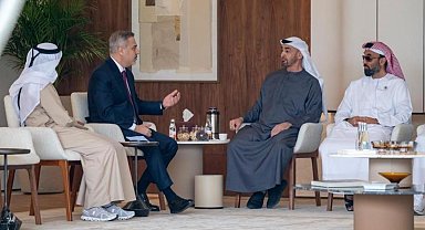 Dışişleri Bakanı Hakan Fidan BAE'de Devlet Başkanı Zayid Al Nahyan ile bir araya geldi