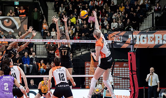 Eczacıbaşı Dynavit, play-off serisi ilk maçını kaybetti!
