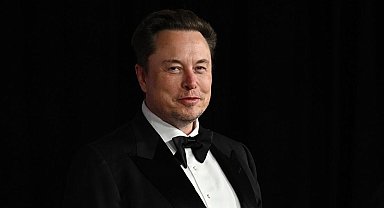 Elon Musk'tan çılgın proje: Masa başı işleri tarihe karışabilir