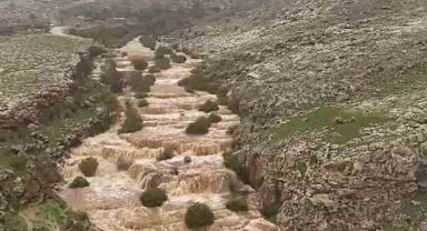 Emrud Şelalesinin su debisi yükseldi