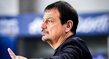 Ergin Ataman galibiyete rağmen sert konuştu: 'Oyuncular bunu hak etmeli!'