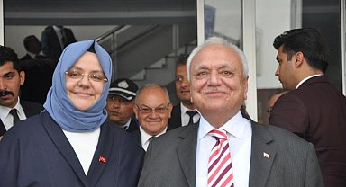 Eski bakanlar Atilla Koç ve Zehra Zümrüt Selçuk trafik kazasında yaralandı