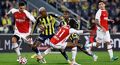 Fenerbahçe ile Fatih Karagümrük ligde 18. randevuda