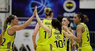 Fenerbahçe Opet seride öne geçti!