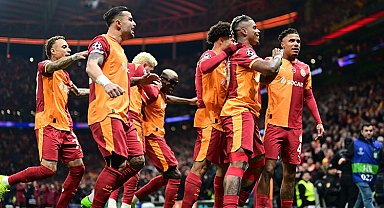 Galatasaray'da Başakşehir maçı öncesi 2 eksik!
