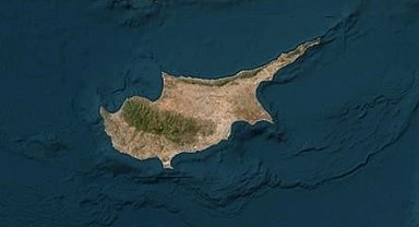 İngiltere, Kıbrıs Adası çevresine savaş gemisi konuşlandıracak