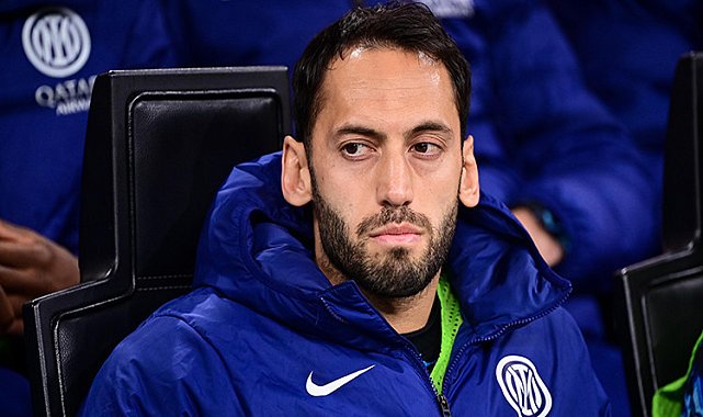 Inter'e Hakan Çalhanoğlu'ndan kötü haber!