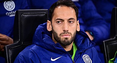Inter'e Hakan Çalhanoğlu'ndan kötü haber!